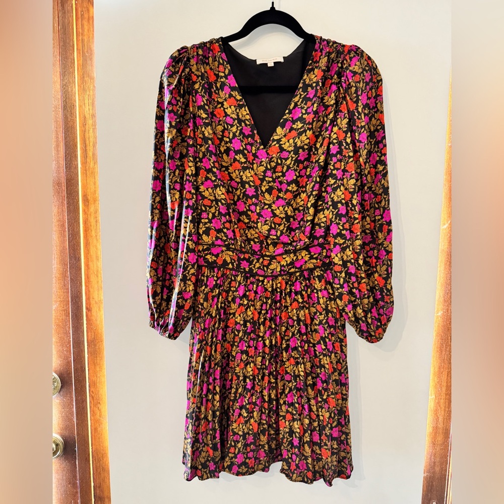 Skies Are Blue Floral V-Neck Dress
